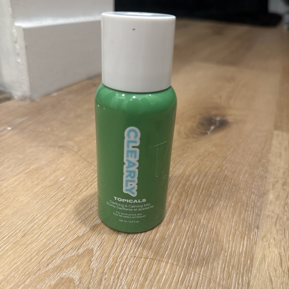 Topicals Clearly Clarifying and Calming Mist